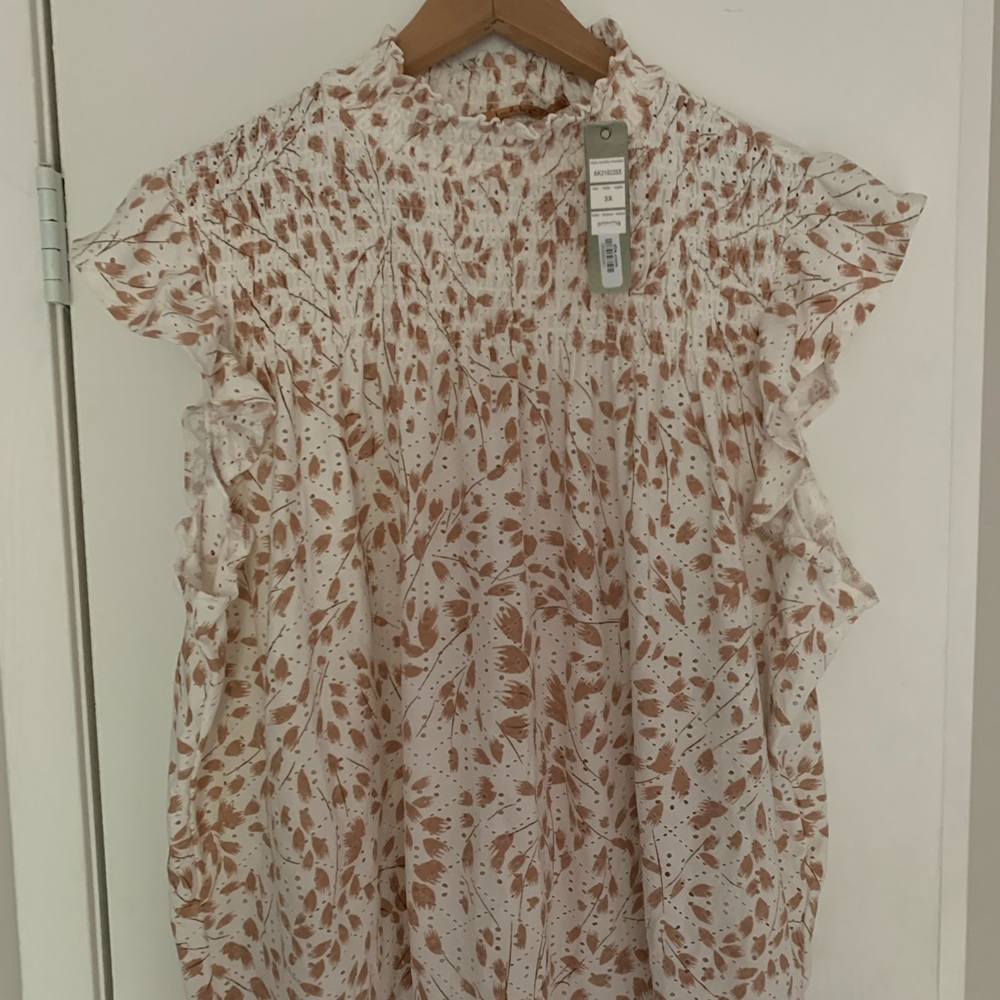 Floral top